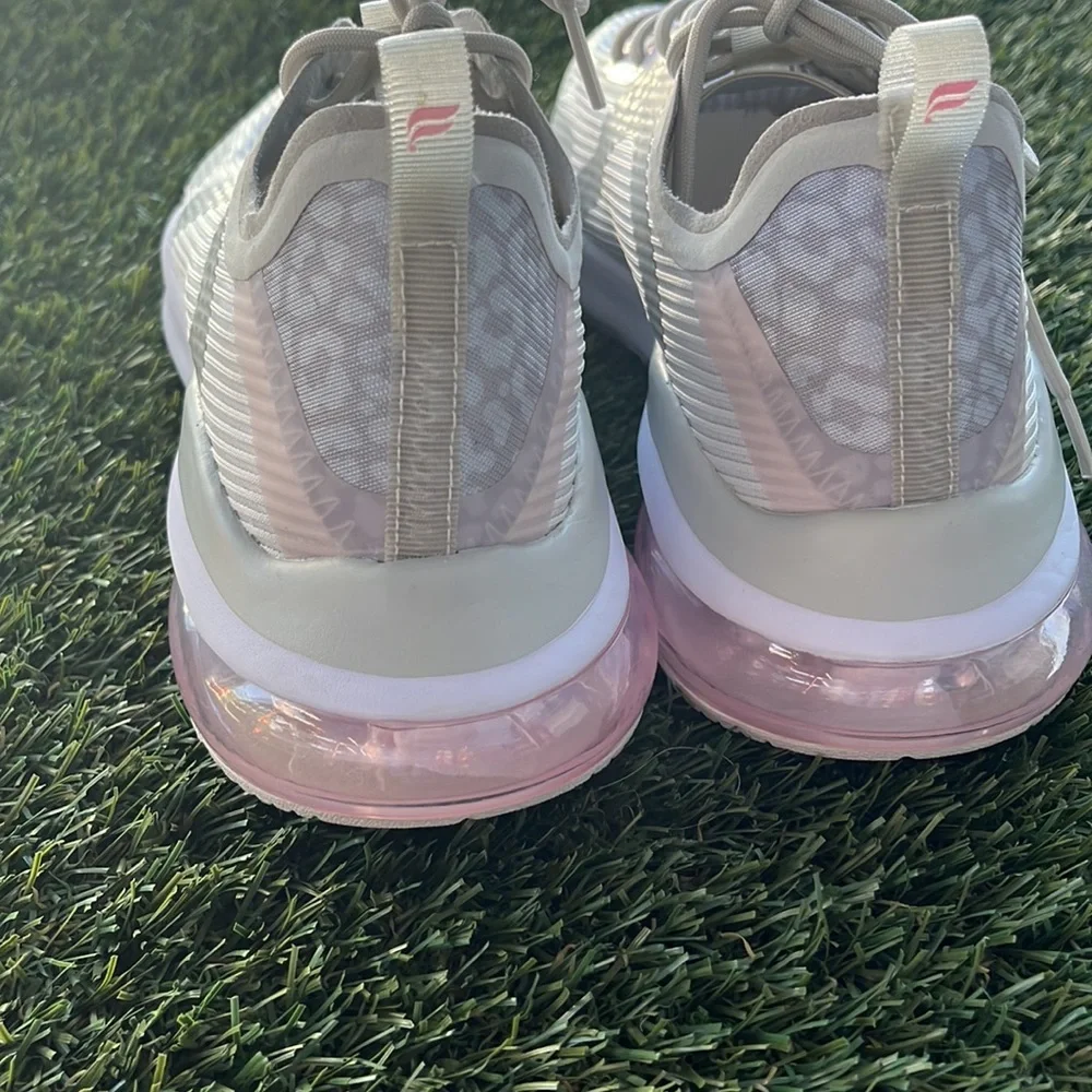 Fabletics shoes